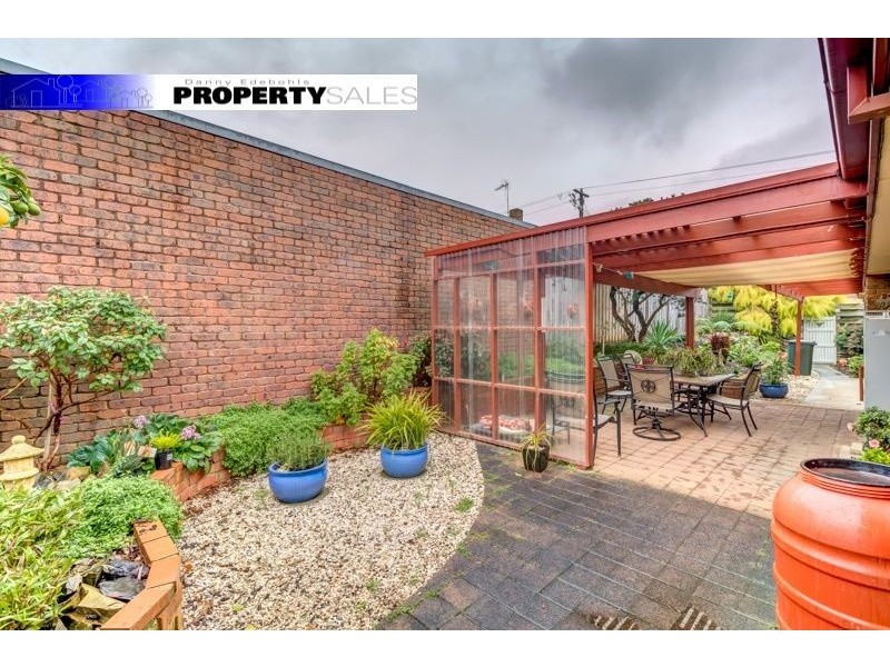 15 Scorpio Drive, Moe VIC 3825