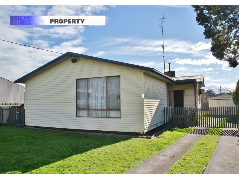 32 Newark Avenue, Newborough VIC 3825