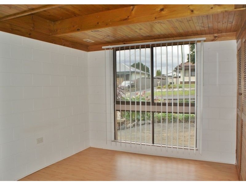 1/1 March Street, Newborough VIC 3825