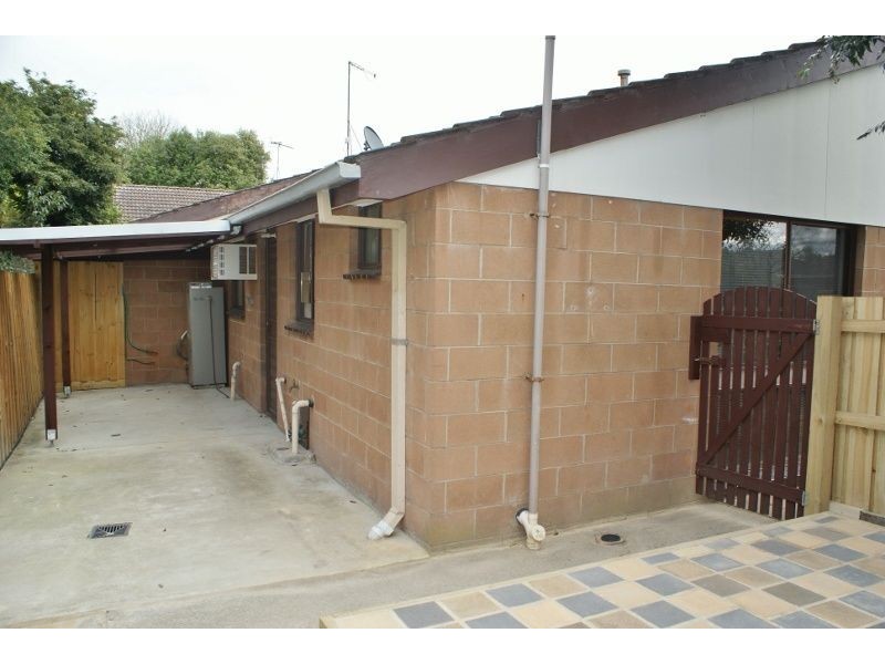 1/1 March Street, Newborough VIC 3825