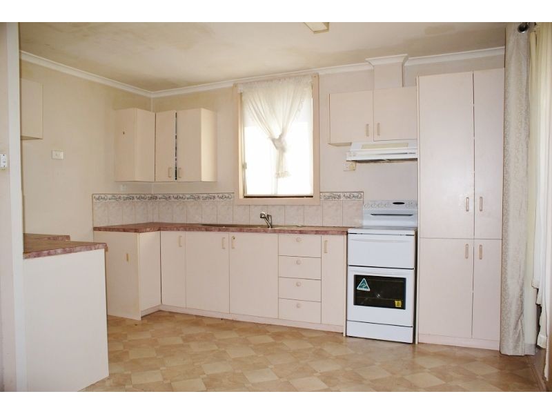 15 Childers Street, Newborough VIC 3825