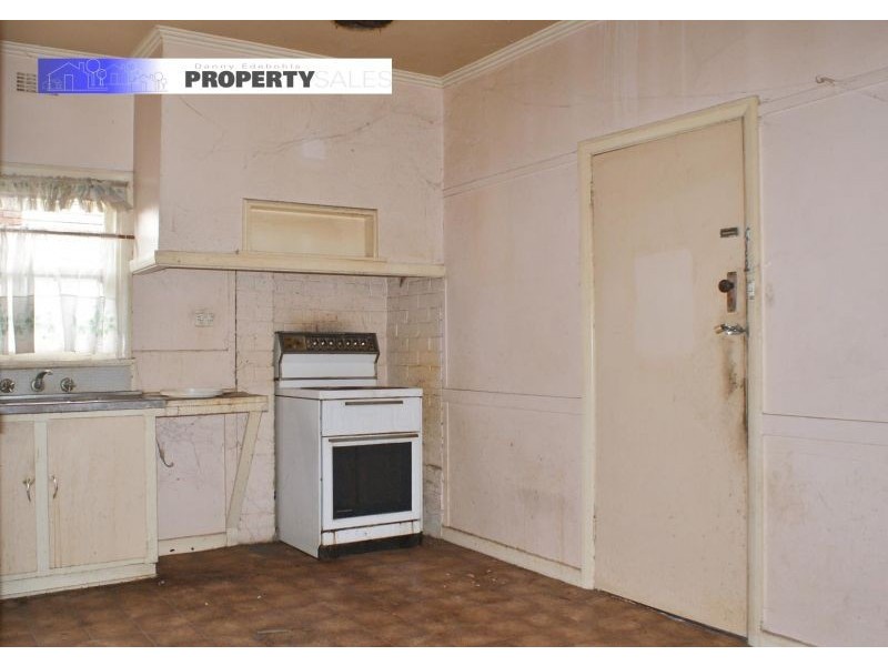 7 Service Road, Moe VIC 3825