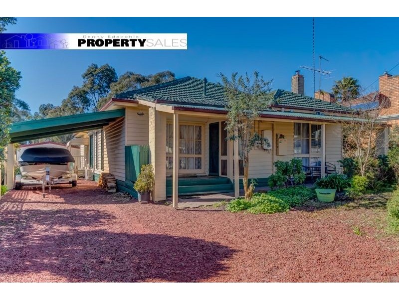 10 Rutland Street, Newborough VIC 3825