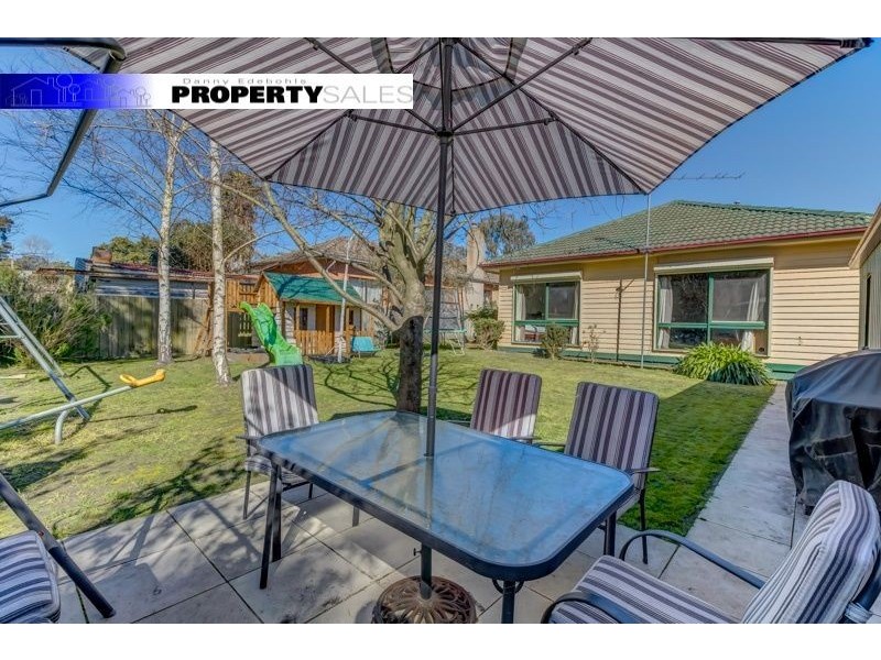 10 Rutland Street, Newborough VIC 3825