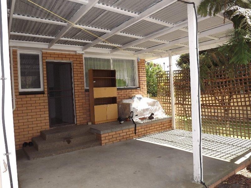 9 Gladstone St, Moe VIC 3825