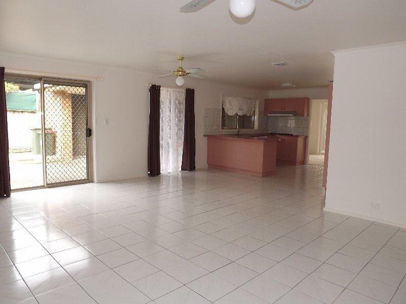 106 Southwell Avenue, Newborough VIC 3825