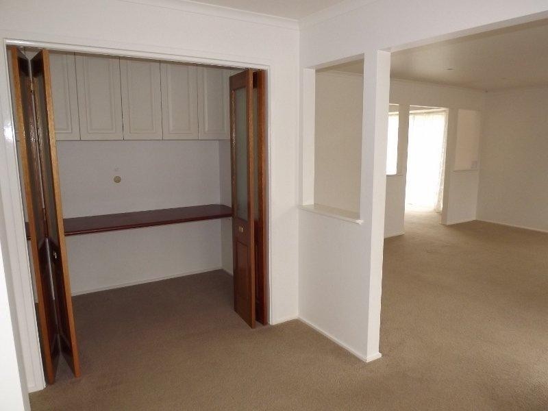 106 Southwell Avenue, Newborough VIC 3825