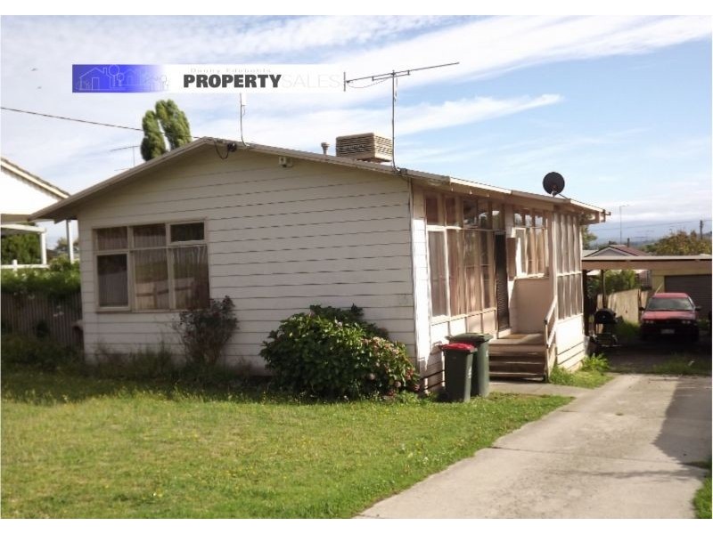 16 Somerville Court, Moe VIC 3825