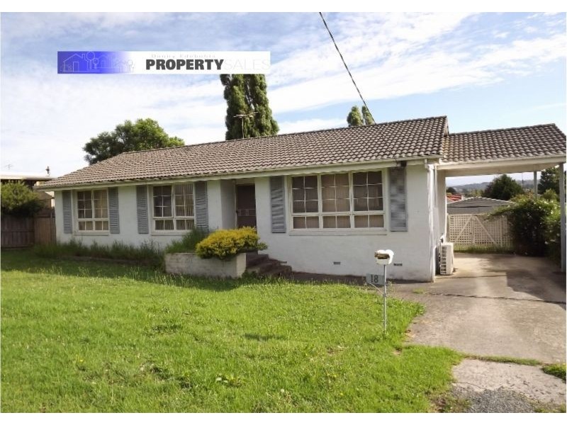 18 Somerville Court, Moe VIC 3825