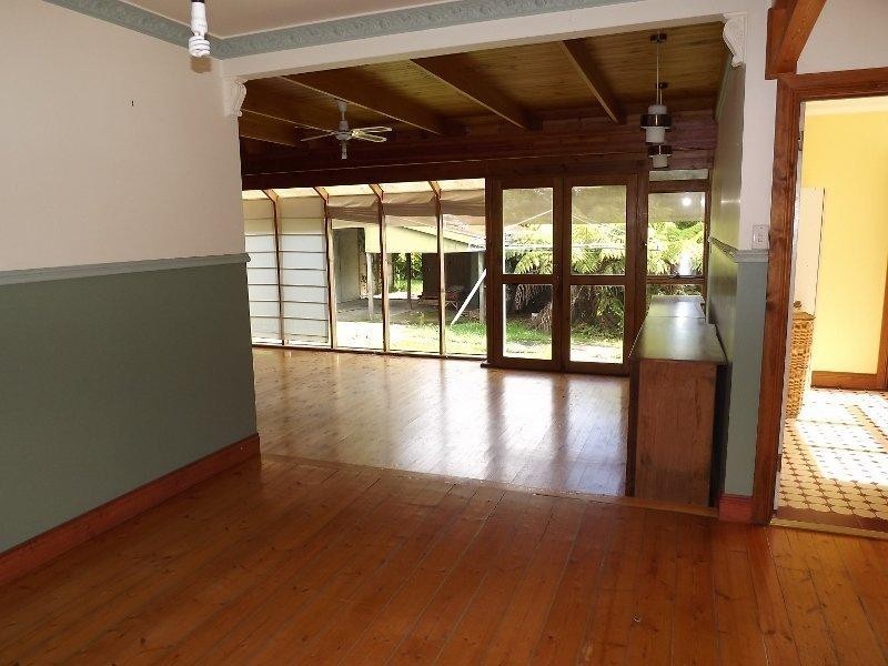 18 Gladstone St, Moe VIC 3825