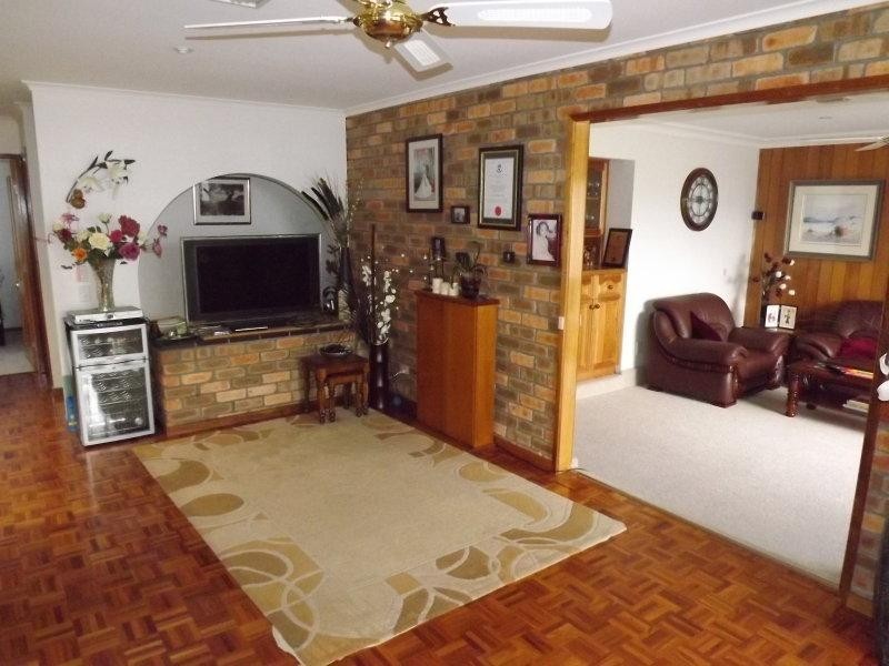43 Bennett Street, Moe VIC 3825