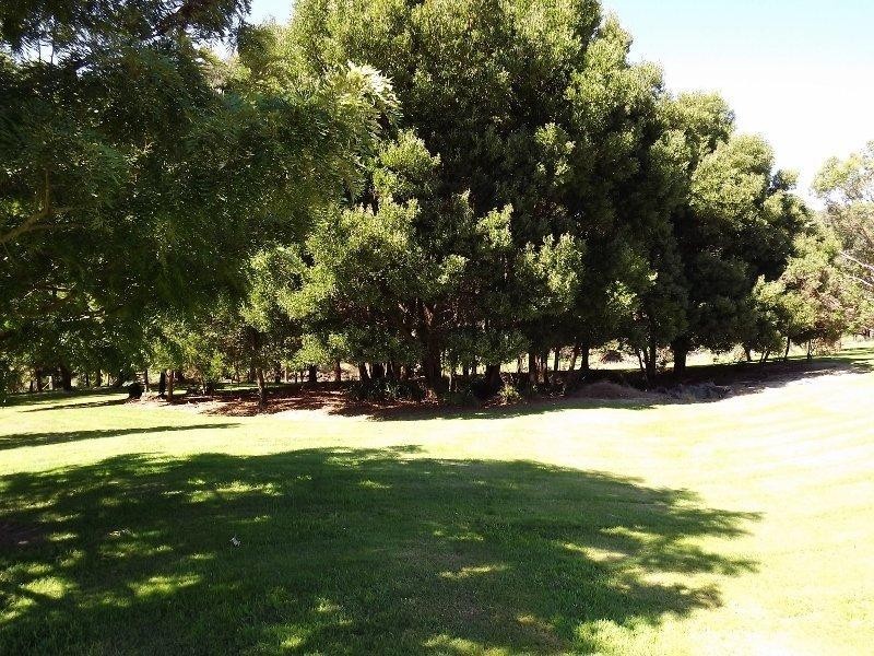 27 Matthew Court, Moe South VIC 3825