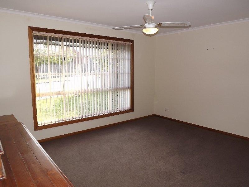 4 Furnell Street, Newborough VIC 3825