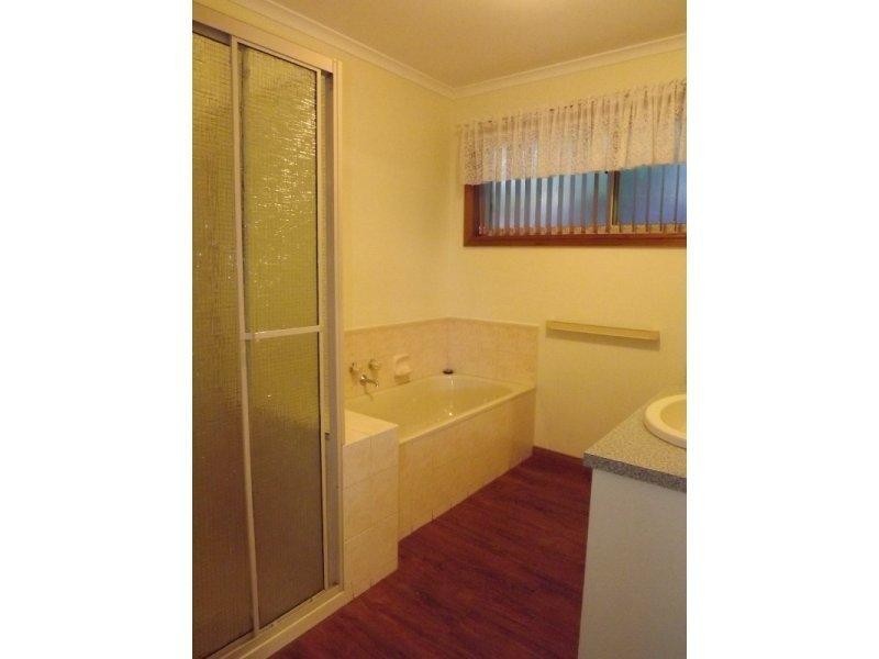 4 Furnell Street, Newborough VIC 3825