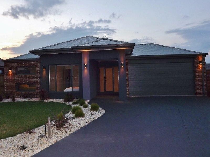 5 Robin Close, Newborough VIC 3825