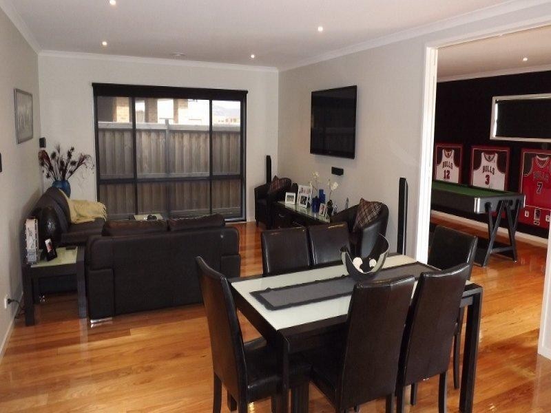 5 Robin Close, Newborough VIC 3825