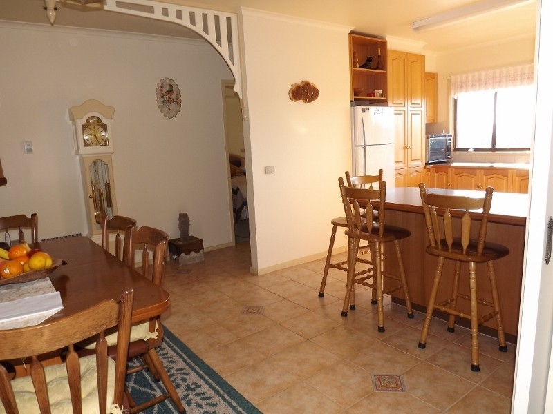 13 Wirrana Drive, Moe VIC 3825