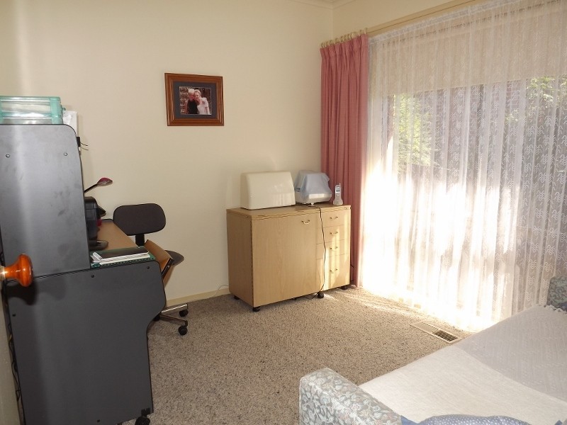 13 Wirrana Drive, Moe VIC 3825