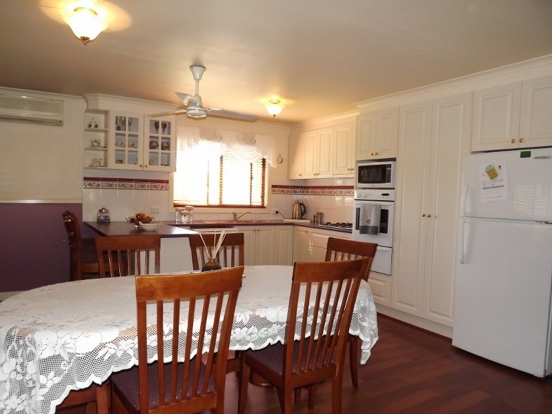 4 Koornalla Street, Newborough VIC 3825