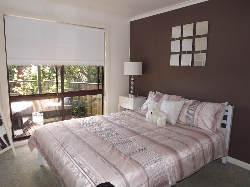 4 Koornalla Street, Newborough VIC 3825