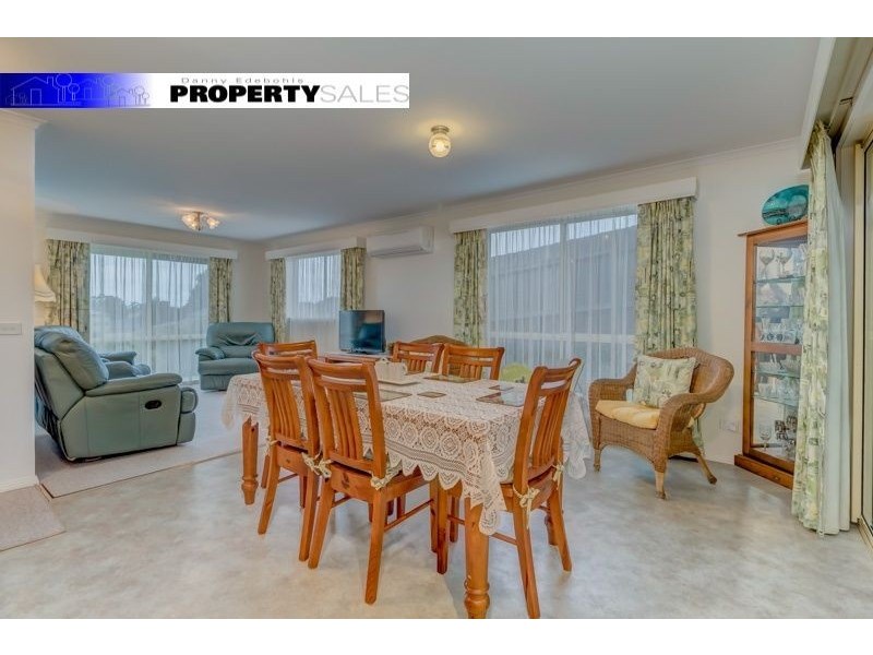 10 Varcoe Court, Newborough VIC 3825