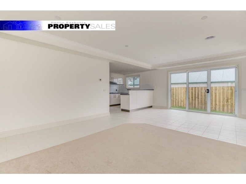 2/21 High Street, Moe VIC 3825