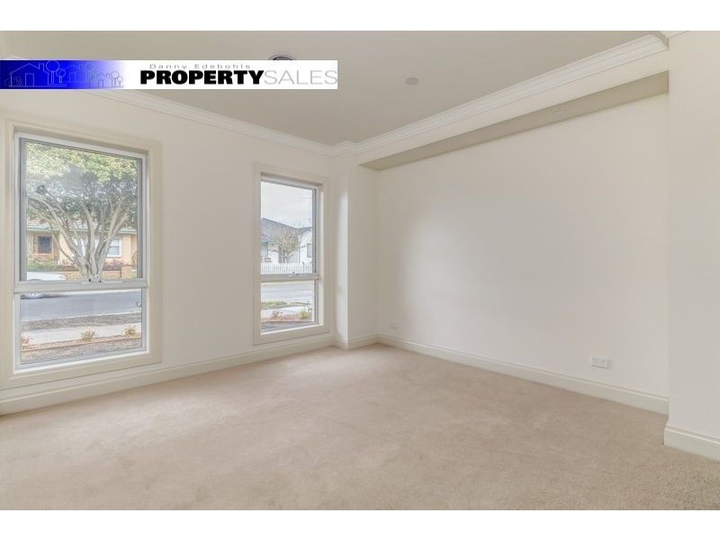 2/21 High Street, Moe VIC 3825