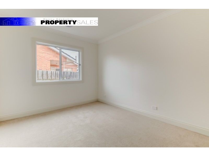 2/21 High Street, Moe VIC 3825