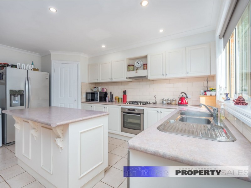 30 Haigh Street, Newborough VIC 3825