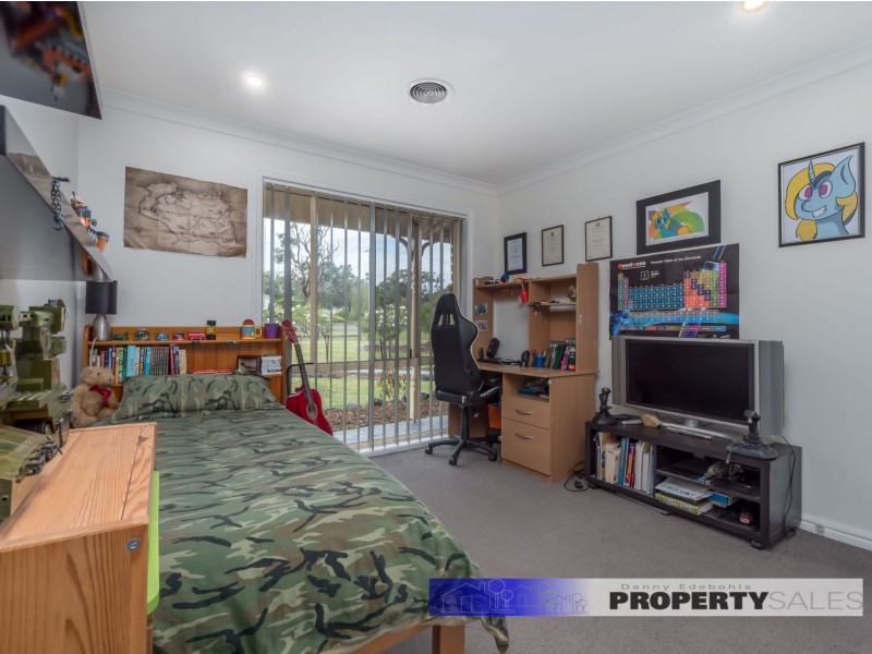 30 Haigh Street, Newborough VIC 3825