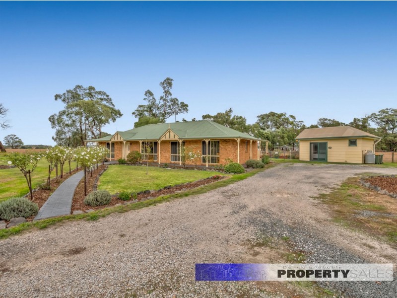 30 Haigh Street, Newborough VIC 3825