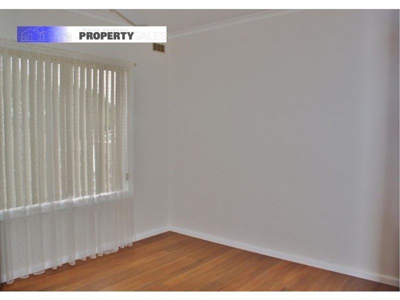 2/4 York Street, Moe VIC 3825