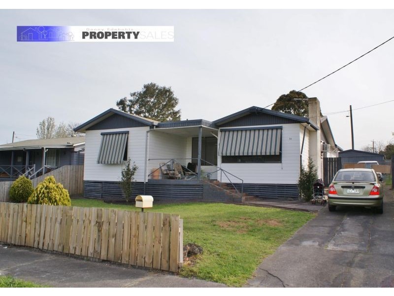 54 Eastern Avenue, Newborough VIC 3825