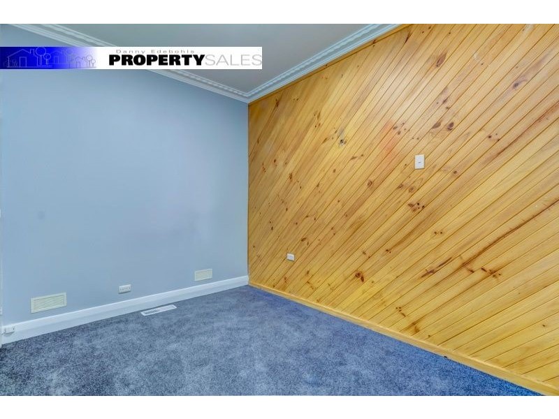 8 Old Sale Road, Moe VIC 3825