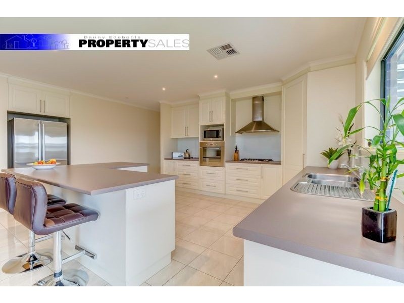 71 Watsons Road, Moe VIC 3825