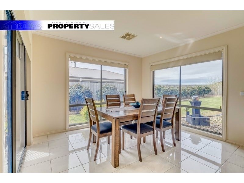 71 Watsons Road, Moe VIC 3825