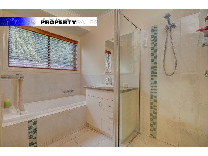 71 Watsons Road, Moe VIC 3825