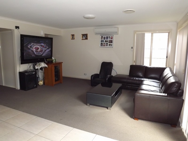 3/37 Monash Road, Newborough VIC 3825