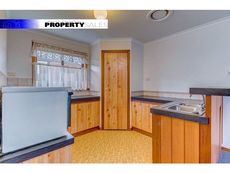 2/4-5 Baxter Court, Moe VIC 3825