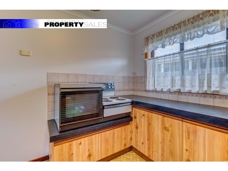 2/4-5 Baxter Court, Moe VIC 3825