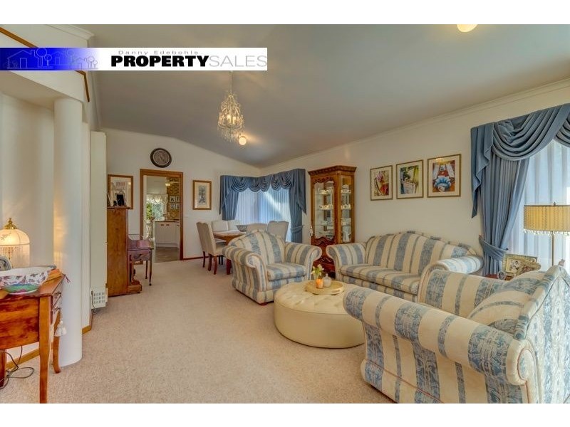 5 Furnell Street, Newborough VIC 3825