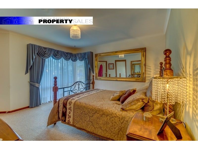 5 Furnell Street, Newborough VIC 3825