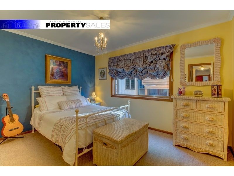 5 Furnell Street, Newborough VIC 3825