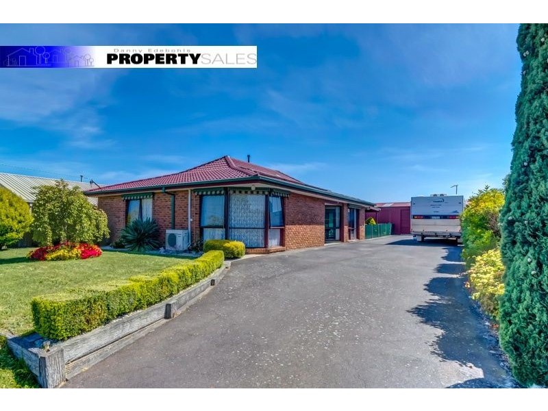 64 Coalville Road, Moe VIC 3825