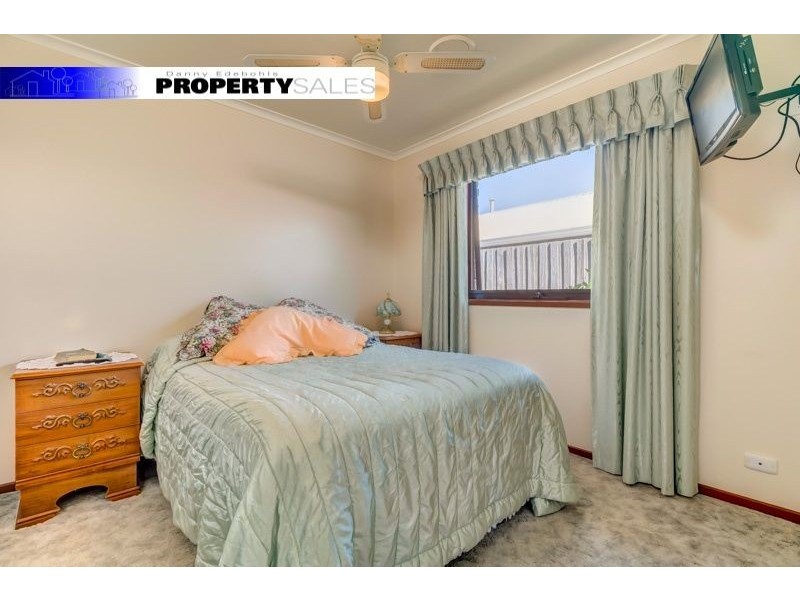 64 Coalville Road, Moe VIC 3825