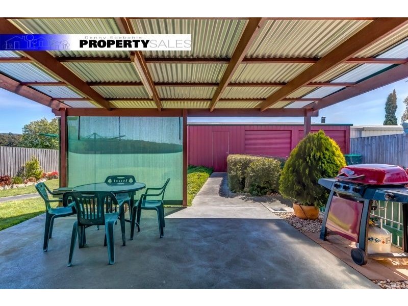 64 Coalville Road, Moe VIC 3825