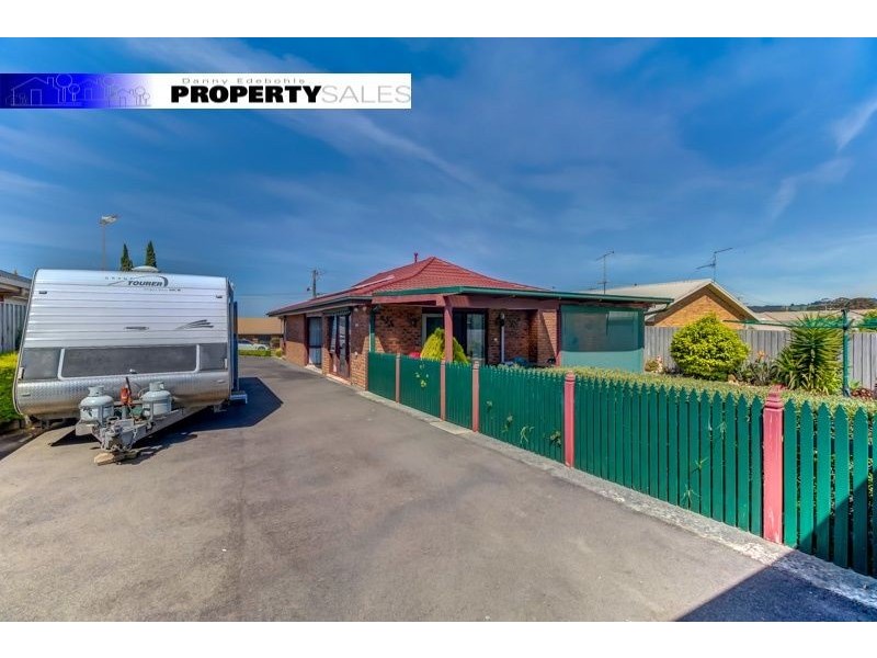 64 Coalville Road, Moe VIC 3825