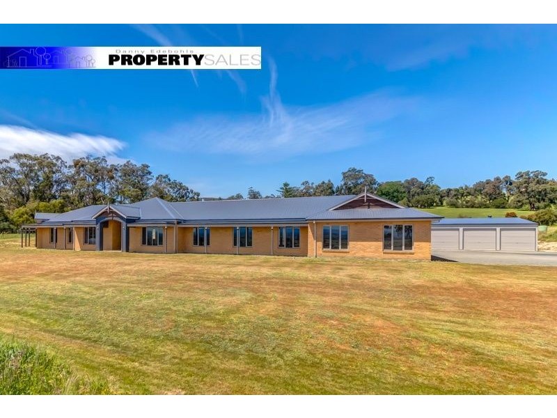 305 (Lot 1) Mountain Glen Drive, Trafalgar East VIC 3824