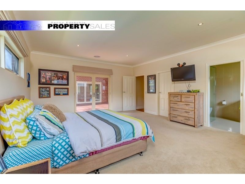 102 Borrmans Street, Moe South VIC 3825