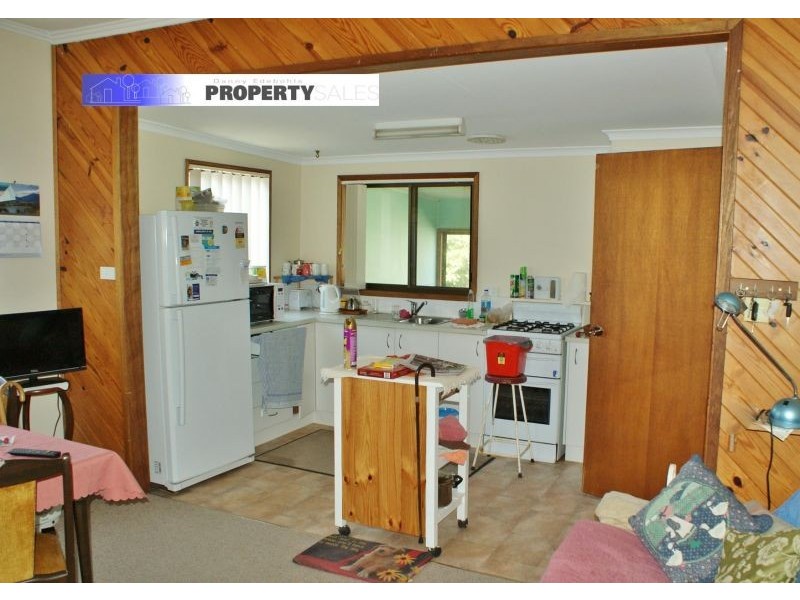 5 Johnson Street, Moe VIC 3825